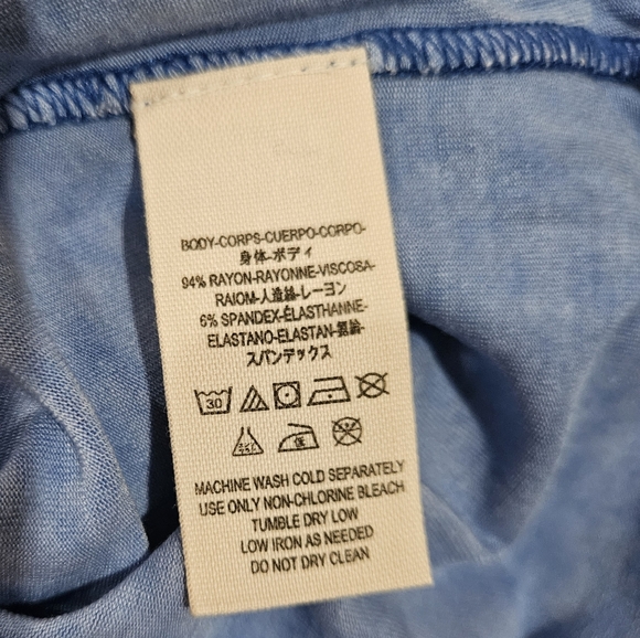 Free People Rising Sun Short Sleeve T Shirt V Neck High Low Hem Blue Size XS NWT - Picture 13 of 16